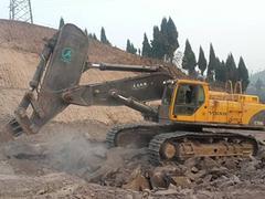 大理钩机出租公司 可靠的钩机租赁服务亲情推荐，助力高效货物装卸